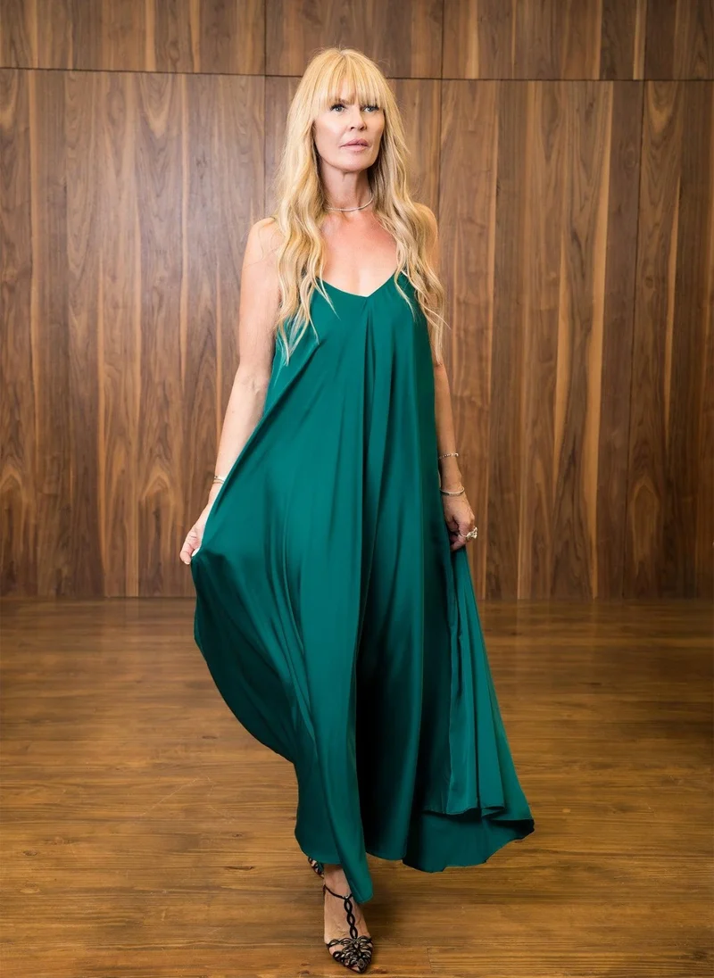 جانارا جونز Deep Green Satin Mariella Dress