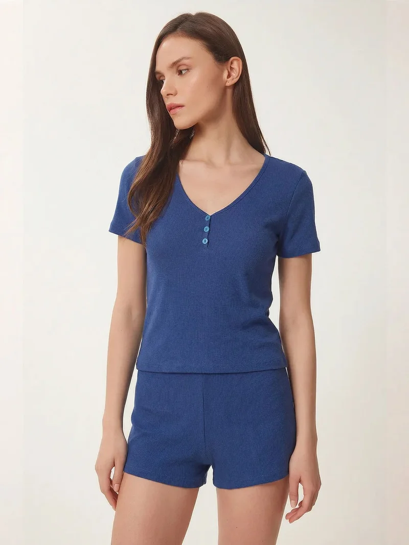 السعادة في إسطنبول ISTANBUL V-neck Buttoned Pajama Set