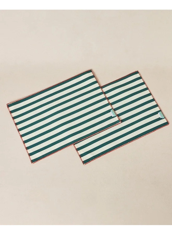 تشامباك Apple Orchards Placemats - Set of 2, 13"x19" | Kashmir Trails
