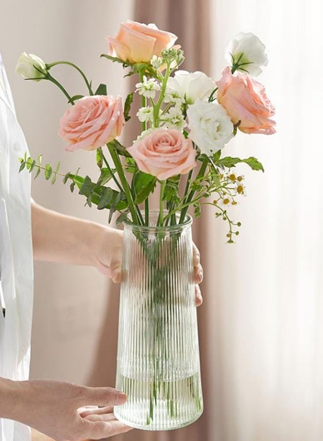 سويس كانتون مزهرية زجاجية فاخرة بتصميم مخطط عمودي أنيق – ارتفاع 20 سم وقطر 10 سم، مثالية لتنسيقات الزهور أو كقطعة ديكور منفردة، تعكس الضوء بأسلوب راقٍ، مناسبة للمنزل والمكتب - Image 2