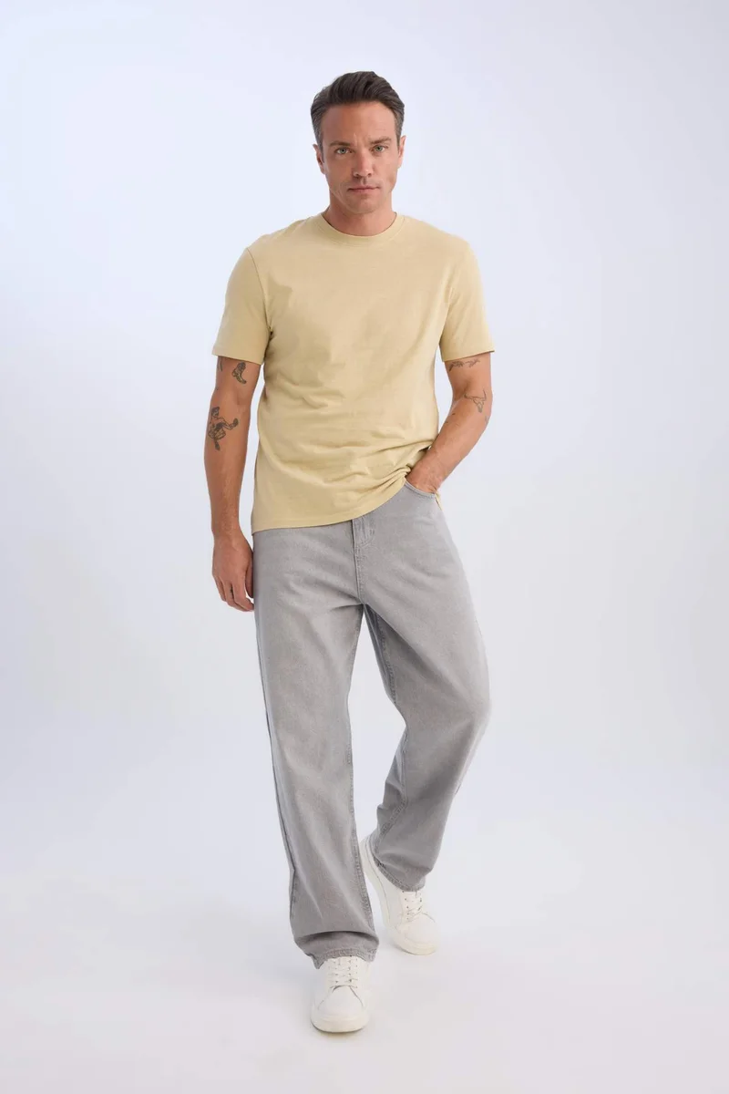 DeFacto New Regular Fit Crew Neck Basic Short Sleeve T-Shirt