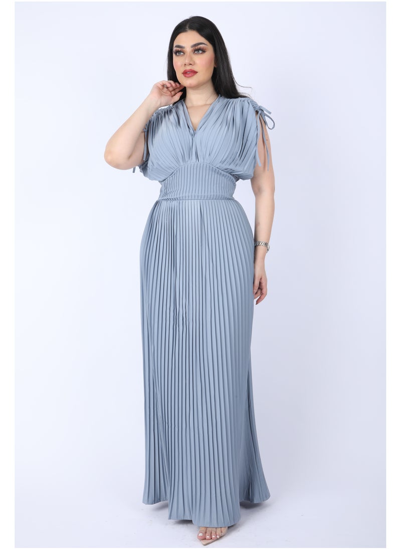 FULL JOY Maxi  chiffon dress with pleated design and short wide sleeves, Cyan  - Image 3