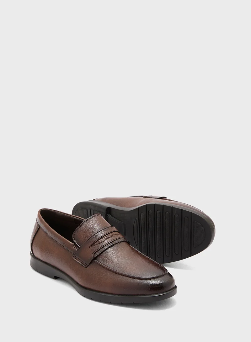 Robert Wood Saddle Details Classic Formal Slip Ons