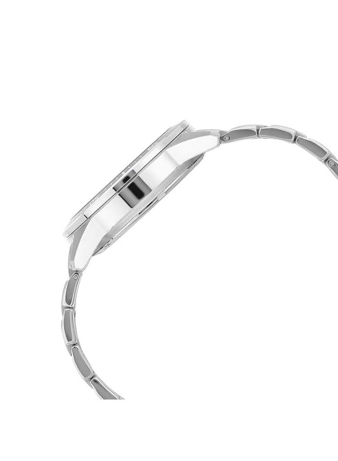 Casio Analog Round Shape Stainless Steel Wrist Watch EFR-552D-2AVUDF - Image 2