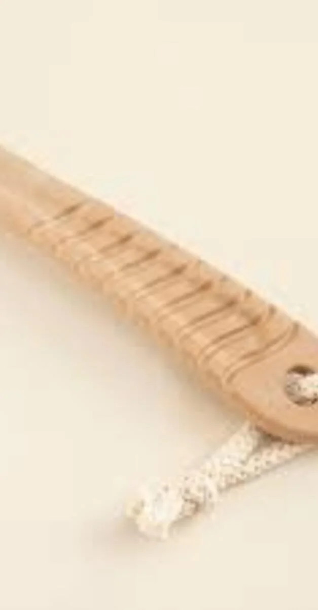 DECOBELLA Omak Deco Bella Wooden Handle Back Washcloth Bath Washcloth