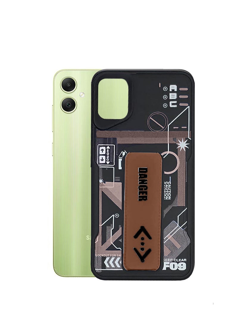 Techie غطاء خلفي سيليكوني للأزياء الجمالية مع مقبض يد مغناطيسي وحامل لهاتف سامسونج جالاكسي A05 - أسود/بني - Image 4