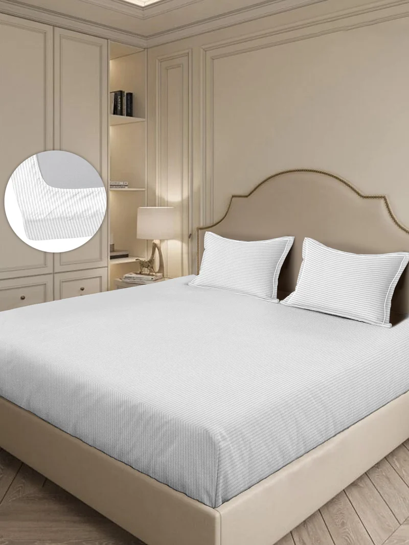 مالبيري ليفينج 100% Cotton 3 pc set -Linear Luxe- 1 fitted bedsheet 180x200x30cms / 2 pillowcovers 50x75 cms - White