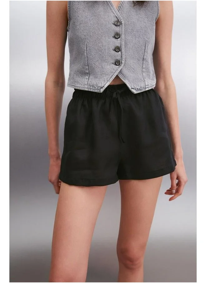 GRIMELANGE Melthara Women's 100% Linen Regular Black Shorts