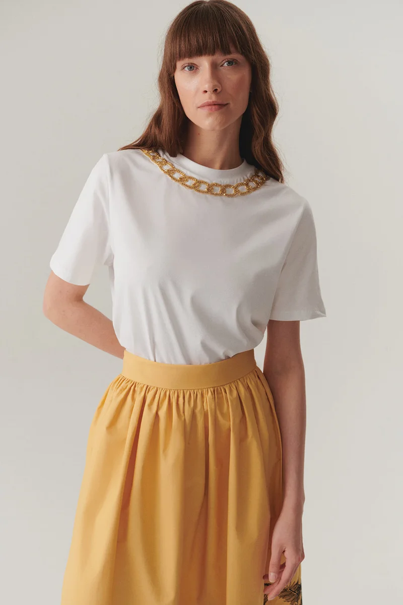 Exquise Gold Embellished White Crew Neck Regular Cotton Knit T-Shirt