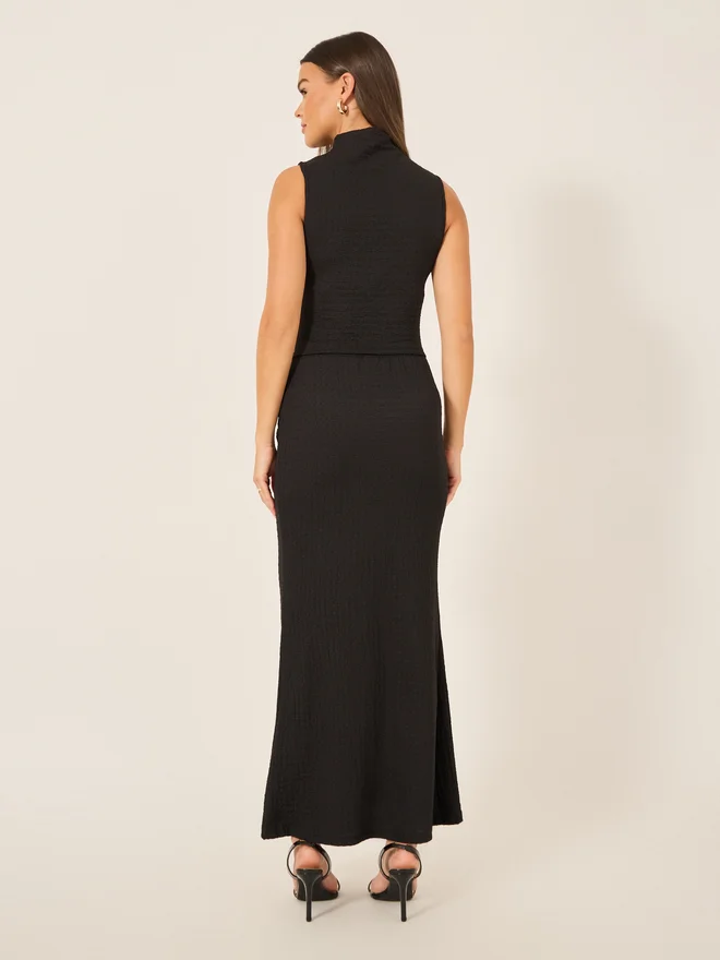 Styli Styli Textured High Neck Sleeveless Top and Skirt Co-Ords