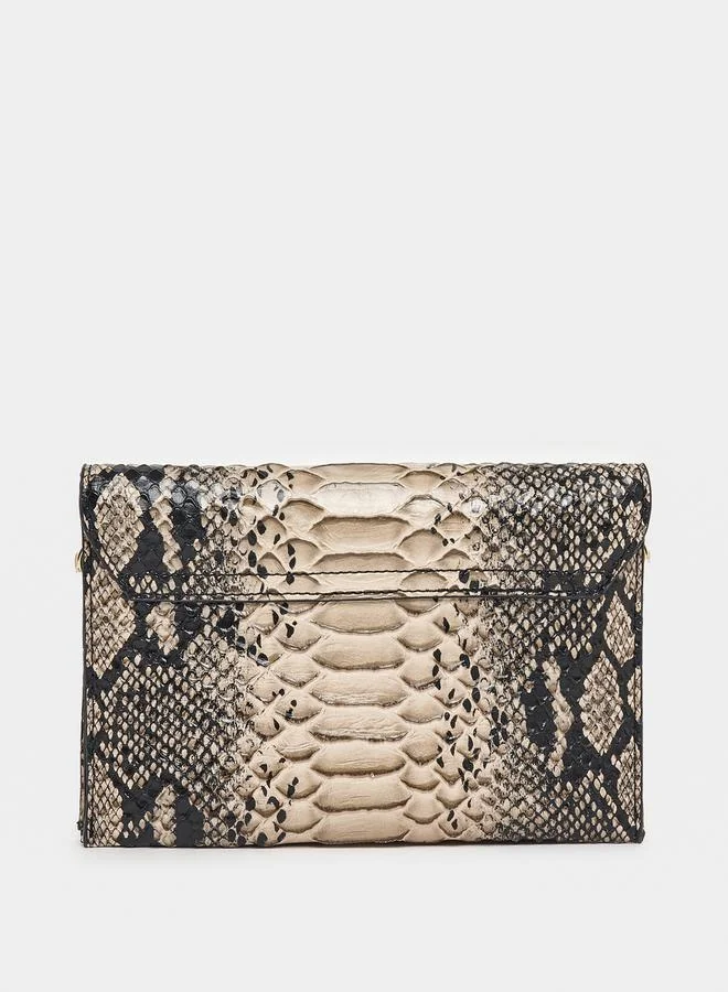 Styli Snakeskin Print Clutch Bag with Chain Strap