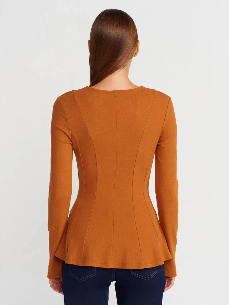 ديلفين DILVIN Fitted Textured Knit Peplum Blouse