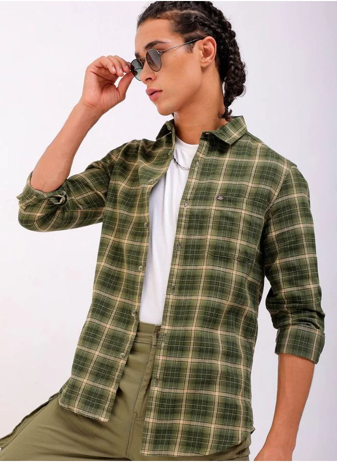 The Indian Garage Co Men Slim Fit Checkered Full Sleeves Cutaway Collar Casual Shirt
