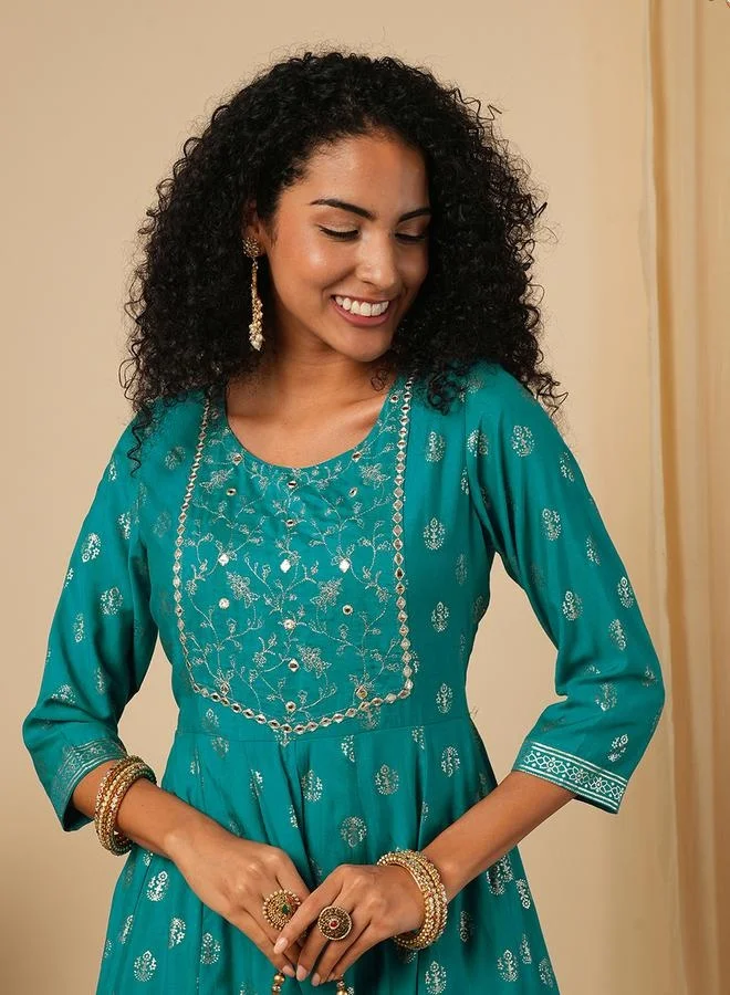 globus Globus Women Green Embroidered Yoke Gold Foil Jaal Print Front Slit Layered Border Detailing Festive Anarkali Kurta by Styli