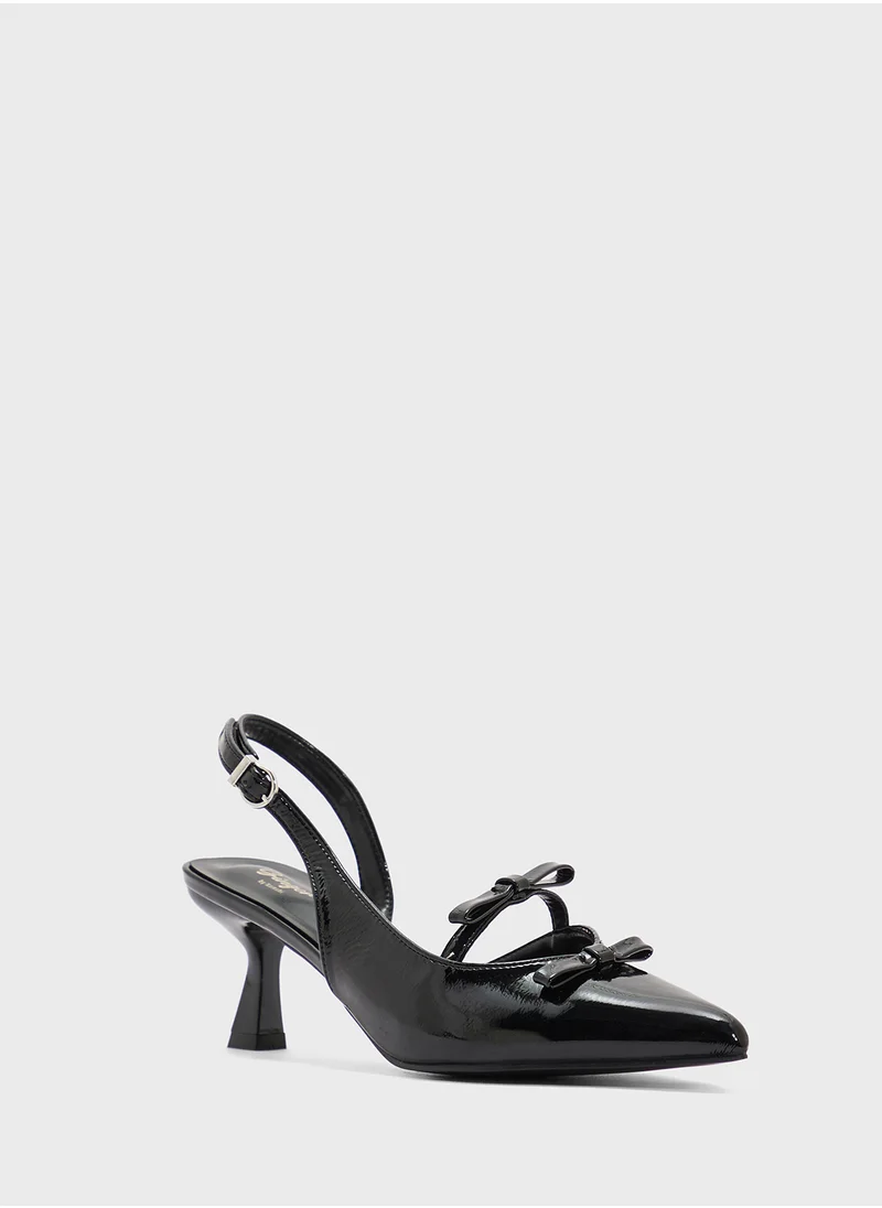 جينجر Sling Back Heeled Pump
