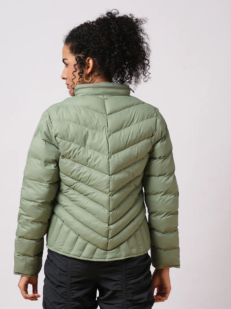 globus Women Hooded Solid Casual Puffer Reversible Jacket