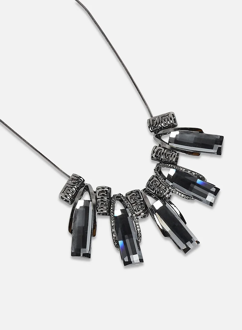 SOHI Metallic Petals Collar Artificial Necklace Jewellery