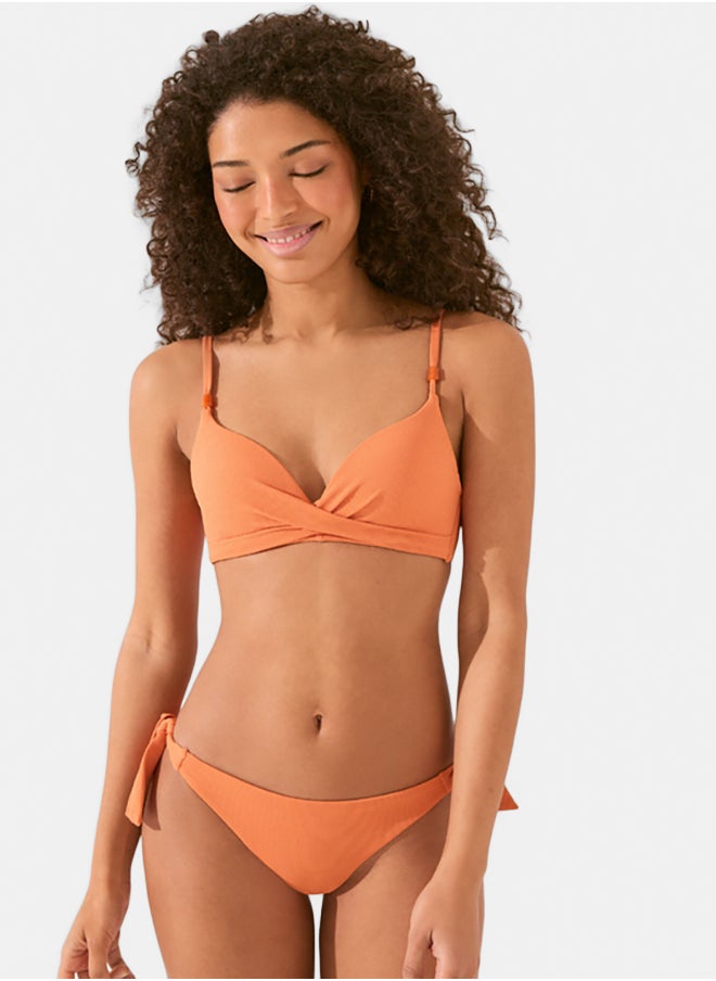 women'secret Textured Brazilian Bikini Panty  - Image 1