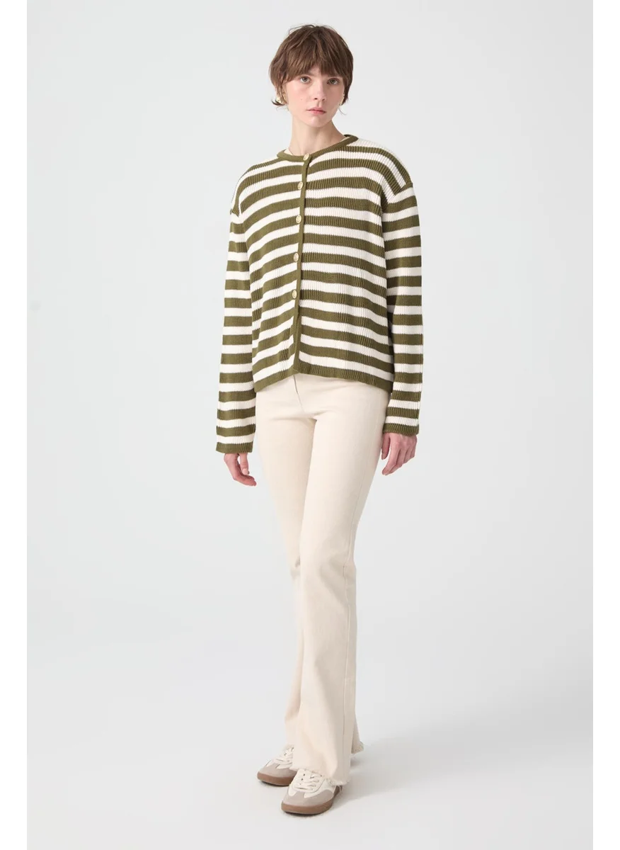 تاتشي Gold Buttoned Striped Short Cardigan