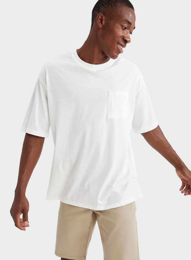 DeFacto Essential Regular Fit Shorts