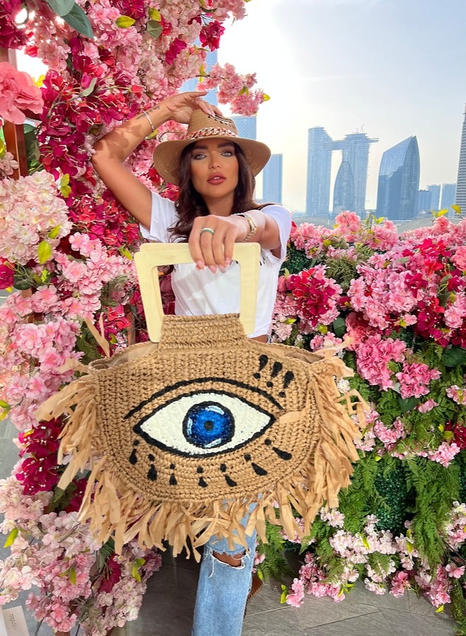 نور ب آرت  تي شيرت عين مرسوم يدويًا - Image 3