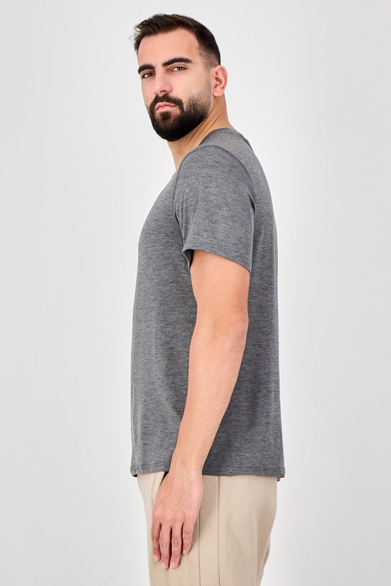MOTION Men Sportswear Fit Short Sleeve Training T-Shirt, Grey - Image 2