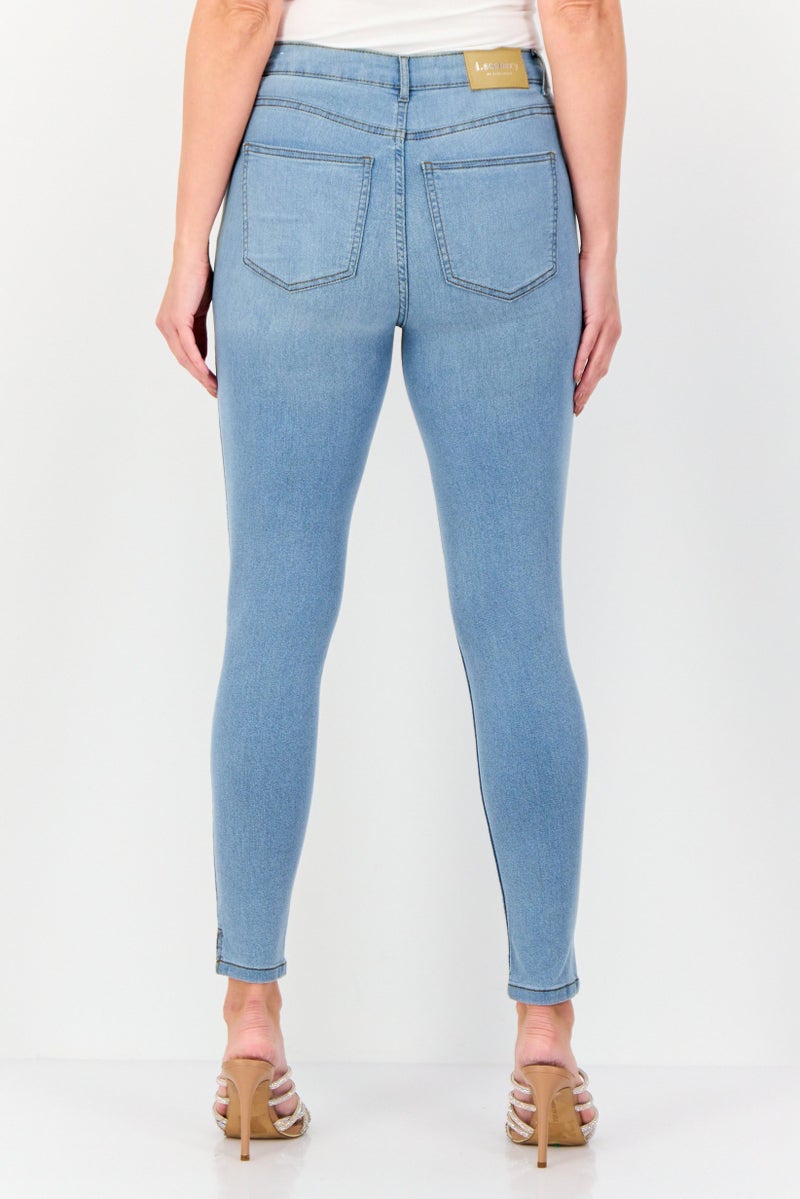 VERO MODA I Scenery By Vero Moda Women Skinny Fit Washed Stretchable Jeans, Light Blue  - Image 4
