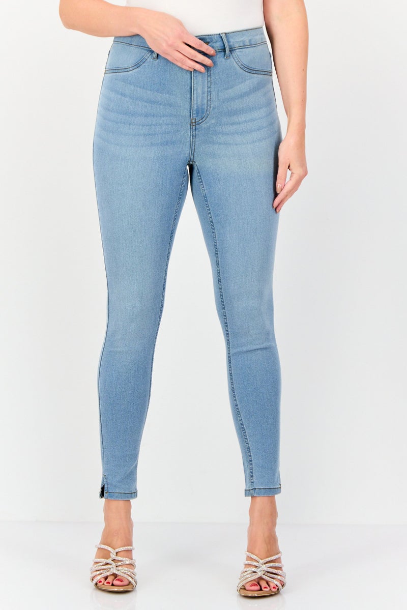 VERO MODA I Scenery By Vero Moda Women Skinny Fit Washed Stretchable Jeans, Light Blue  - Image 1