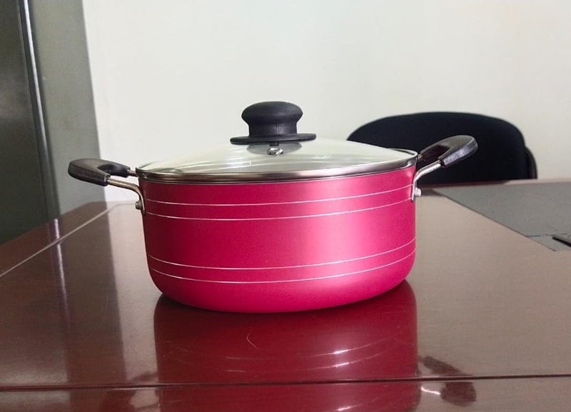 MINOLTA Storm NonStick Aluminium Biryani Pot Durable EasytoClean Ideal for Perfectly Cooked Biryani with Advanced Heat Distribution for Ultimate Flavor Red 25L - Image 2