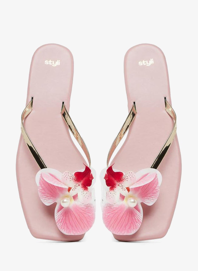 ستايلي صندل فلات بزهور - Image 5