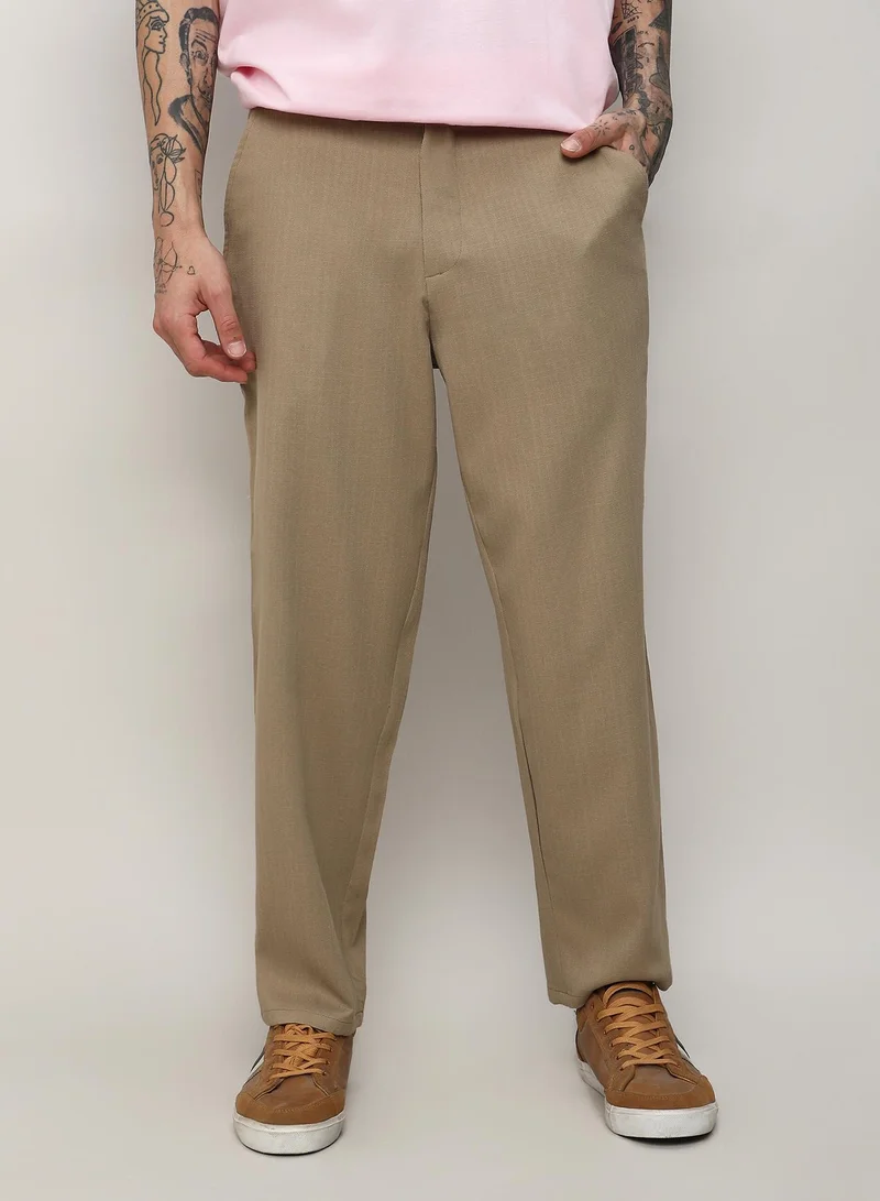 كامبوس سوترا Men's Beige Solid Tailored Trousers For Casual Wear | 4 Pockets | Regular Fit | Drawstring Closure | Trousers Crafted With Comfort Fit For Everyday Wear