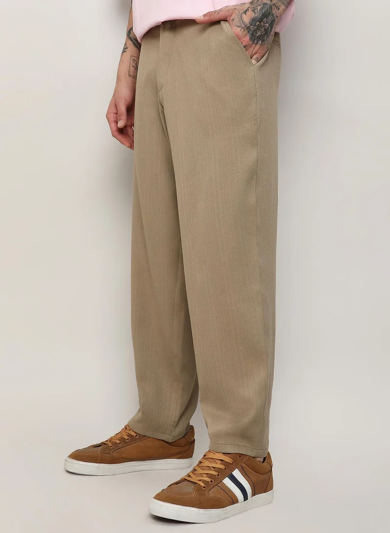كامبوس سوترا Men's Beige Solid Tailored Trousers For Casual Wear | 4 Pockets | Regular Fit | Drawstring Closure | Trousers Crafted With Comfort Fit For Everyday Wear