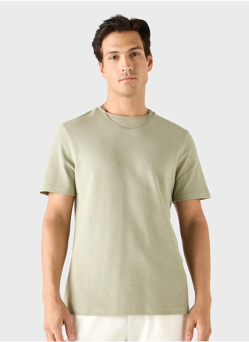 ايكونيك Iconic Textured T-shirt with Crew Neck and Short S