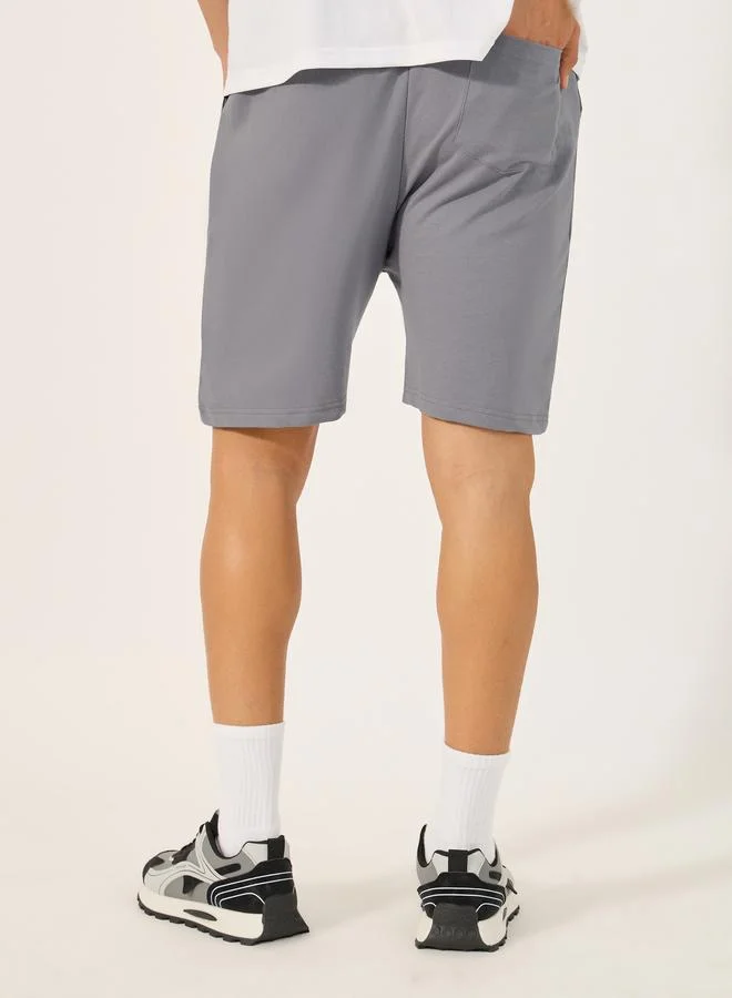 Styli Styli Badge Detail Regular Fit Terry Shorts
