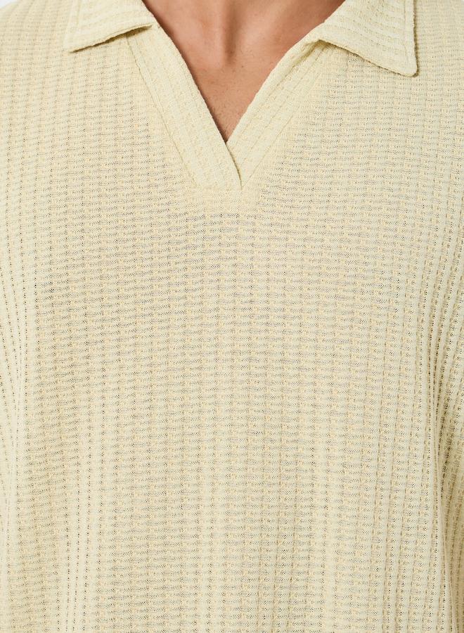 Styli Men Relaxed Mock Open Collar Textured Mesh Polo - Image 3