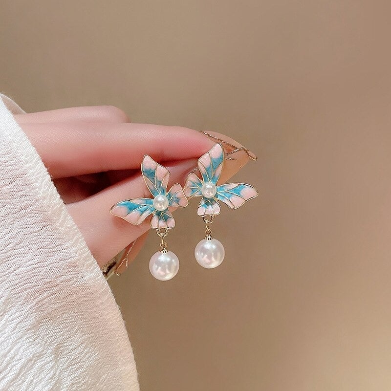 BP Tattoo Special Design Pearl Pendant Butterfly Earrings  - Image 1