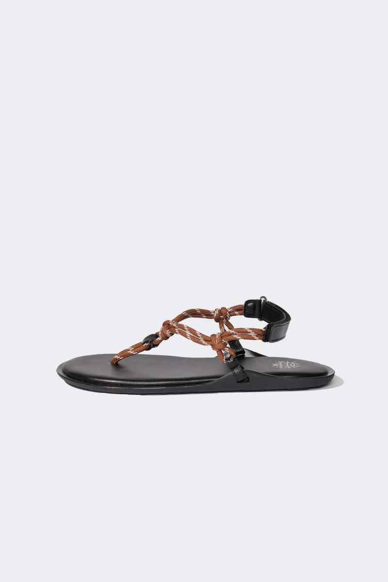 ديفاكتو Woman Flat Sole Faux Leather Sandals