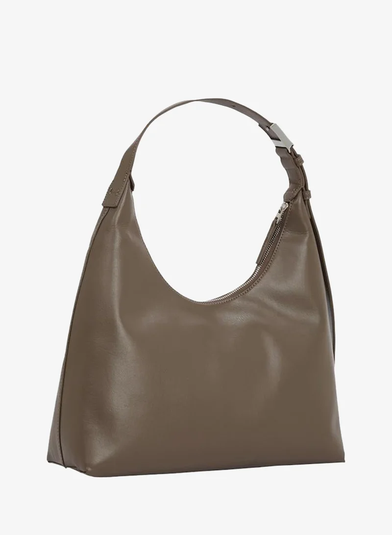 كالفن كلاين HOBO SHOULDER BAG