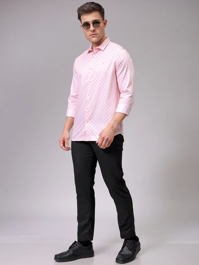 شركة المرآب الهندية Men Slim Fit Geometric Printed Full Sleeves Cutaway Collar Party Wear Shirt
