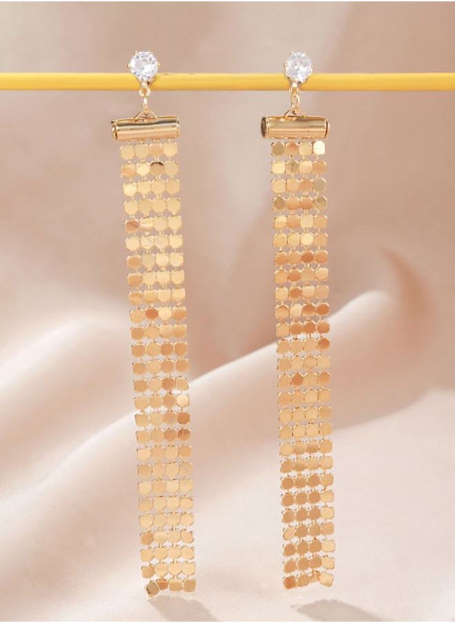 Long Tassel Embellished Earrings - pzsku/Z21DB84449E74CCC02B8CZ/45/_/1727789386/fee655ca-31af-4458-bf5d-9eb4f55136de