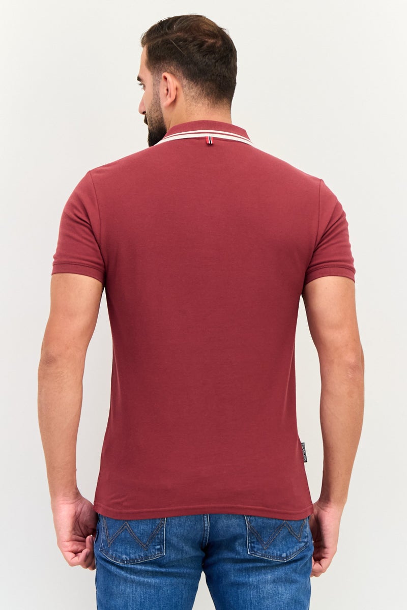 Nordland قميص بولو قصير الأكمام بتصميم عادي للرجال بشعار العلامة التجارية، مارون داكن - Image 3