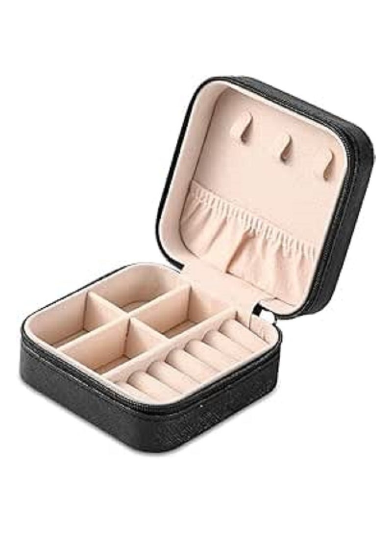 Small Leather Jewelry Box Easy Carry Organizer Rings Jewelry Gift Box (Black)  - Image 1