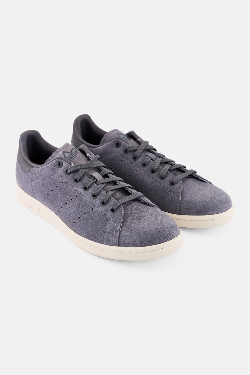 adidas Originals Men Stan Smith Lace Up Outdoor Shoes, Grey - Image 1