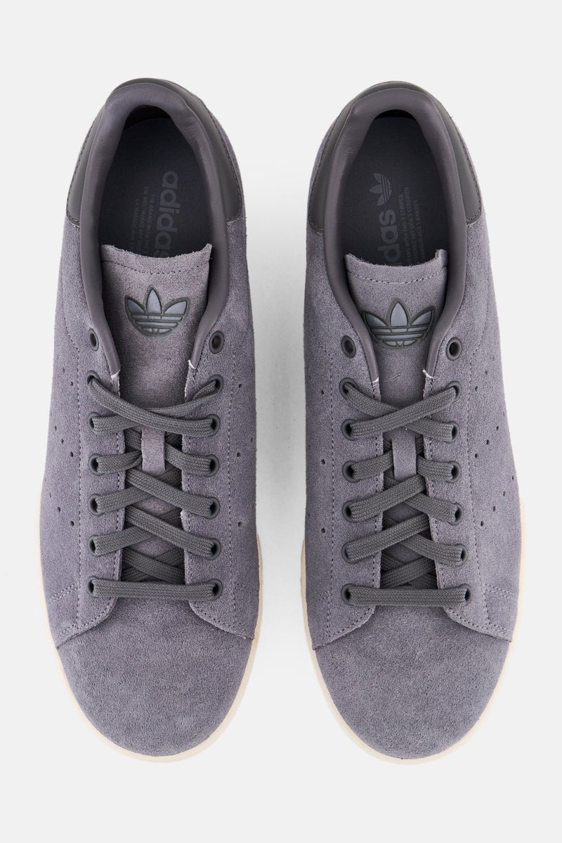 adidas Originals Men Stan Smith Lace Up Outdoor Shoes, Grey - Image 4