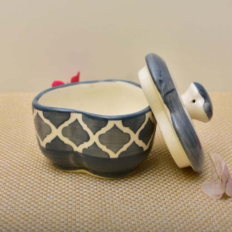 Kunhar Multipurpose Ceramic Donga - Grey Chidi | 350 ML Lidded Serving Donga | Microwave & Dishwasher Safe | Ideal for Gravy, Dal, Curry & More - Image 4