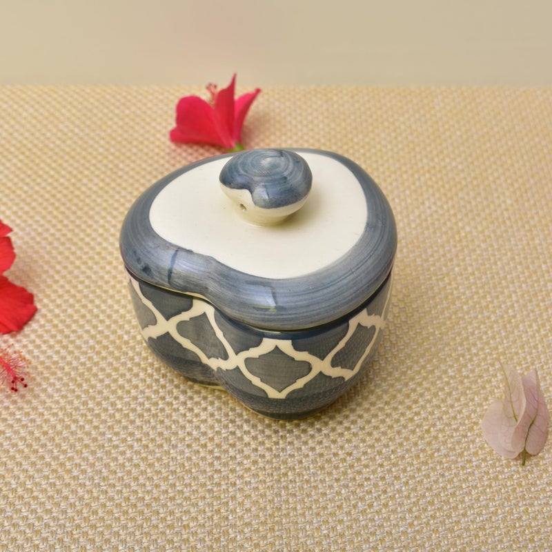 Kunhar Multipurpose Ceramic Donga - Grey Chidi | 350 ML Lidded Serving Donga | Microwave & Dishwasher Safe | Ideal for Gravy, Dal, Curry & More - Image 5