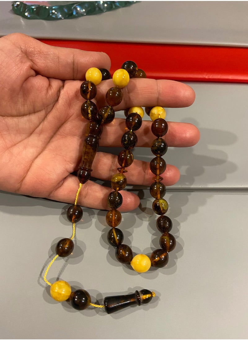 بيرسونال تاتش سبحة رجالية من الكهرمان الطبيعي البلطيقي الحُر عدد الخرز 33 ومقاس الخرز 10.3mm x 11.5mm  - Image 3