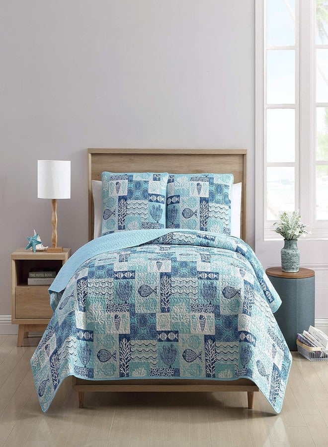 فكني هوم VCNY Home - طقم لحاف، طقم سرير ساحلي قابل للعكس مكون من 3 قطع مع أغطية وسائد متناسقة، ديكور غرفة مستوحى من اللحاف (أزرق مرقع، كامل/كوين) - Image 1