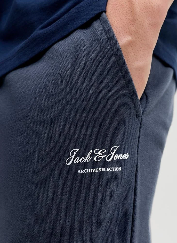 JACK & JONES Sky Captain Casual Relaxed Fit Plus size Sweatpants for Men | Best Price UAE