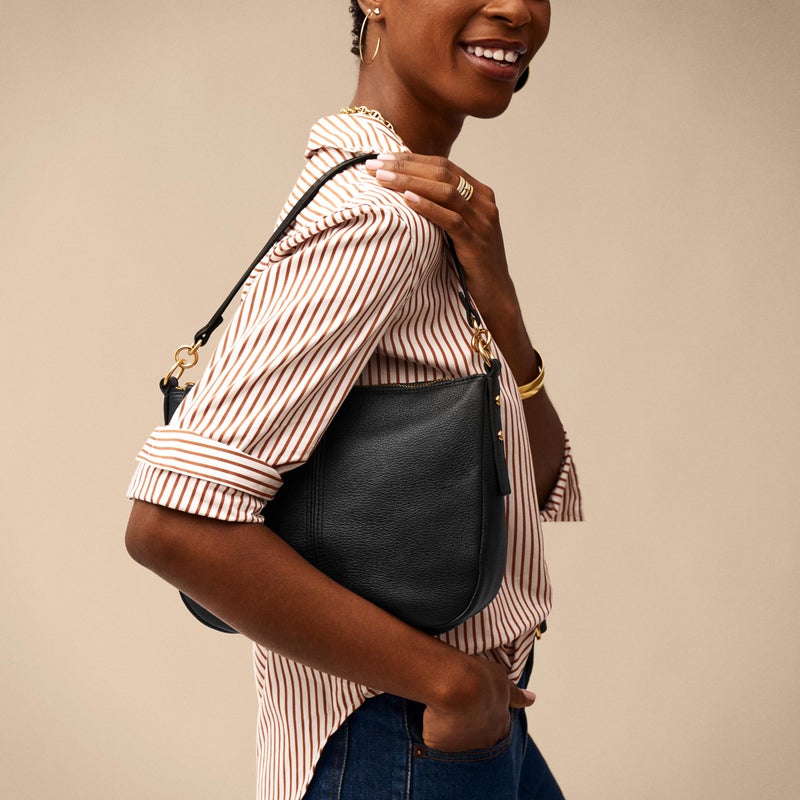 FOSSIL حقيبة يد كروس بودي جلدية للنساء من فوسيل، سوداء (الموديل: ZB7716001) - Image 4